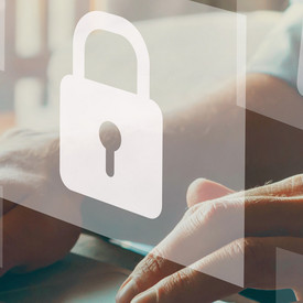 Laptop mit Icon Sicherheit